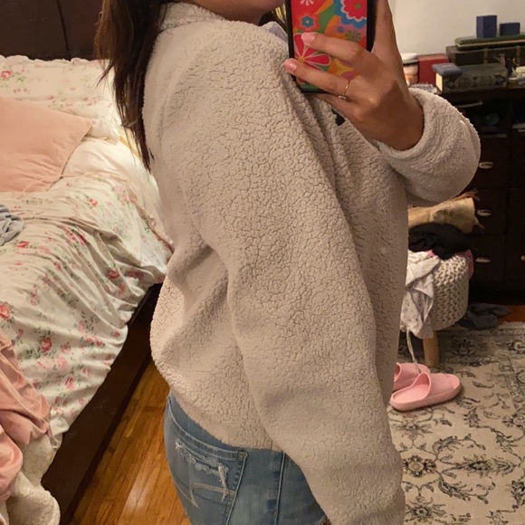 FILA sportswear white/ beige fleece sweatshirt - Picture 2 of 3